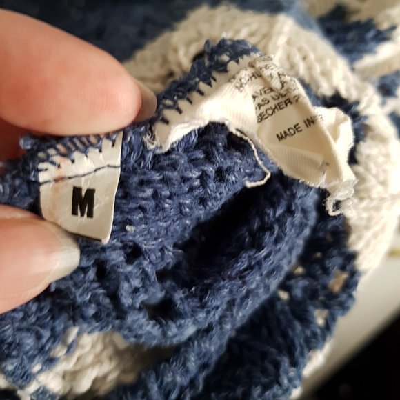 Crochet Blue & White Zig Zag Pattern Sweater - Picture 3 of 8